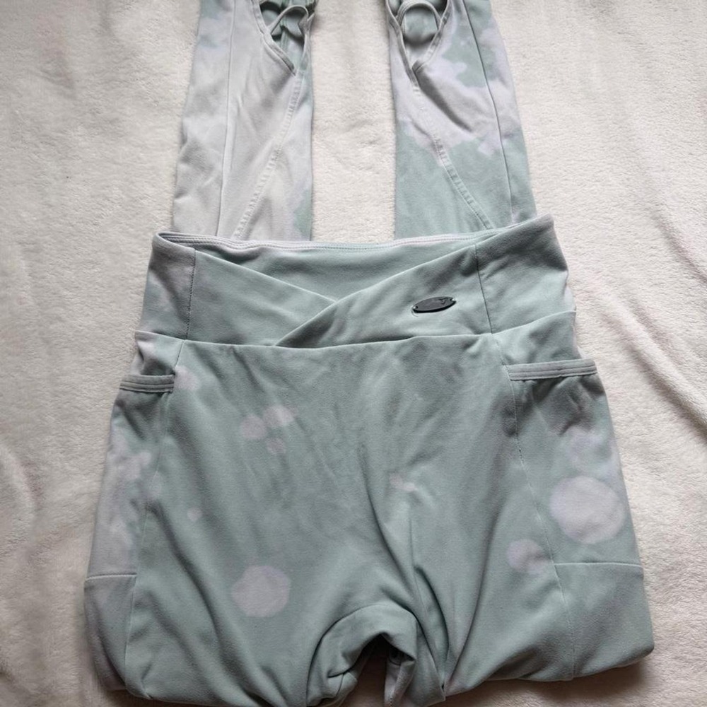 Blue tie dye gymshark leggings